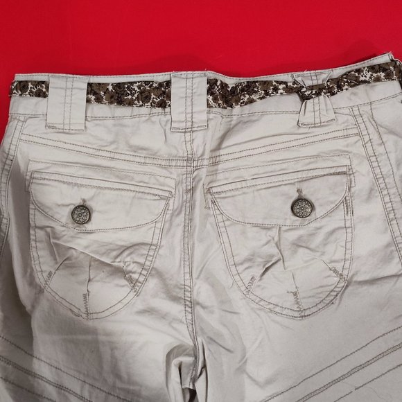 Denver Hayes Vintage cream short women's size 8 - Picture 4 of 7